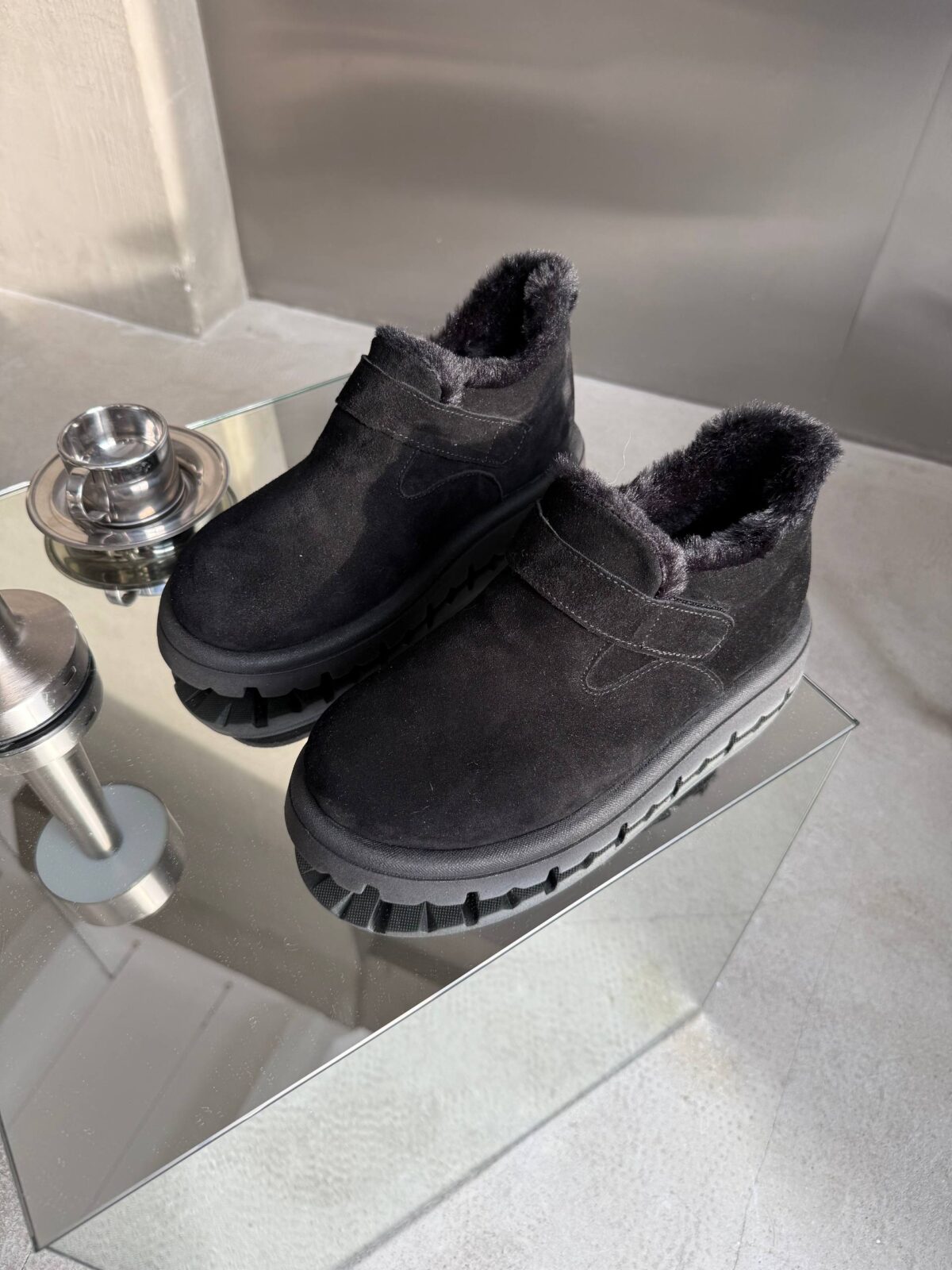 Жіночі черевики замшеві Cozy Velcro ART 53 Black(N) - Зображення 3