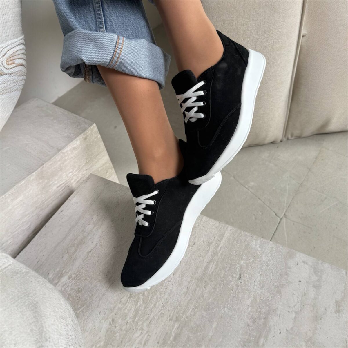 Жіночі кросівки замшеві Basic Black  ART 57 Black(S) - Зображення 3