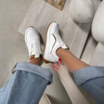 Жіночі кросівки шкіряні Vanilla 05 Onika white/latte