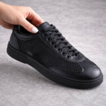 Жіночі кросівки шкіряні Vento Black