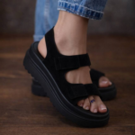 Жіночі сандалі замшеві - Air Walk Black