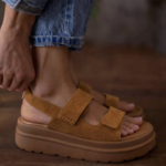 Жіночі сандалі замшеві - Air Walk Beige